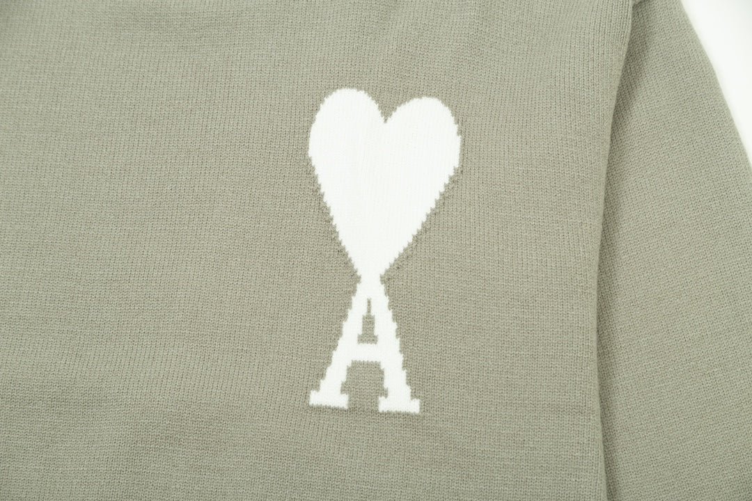 2026 AMI PARIS  Unisex  Sweater