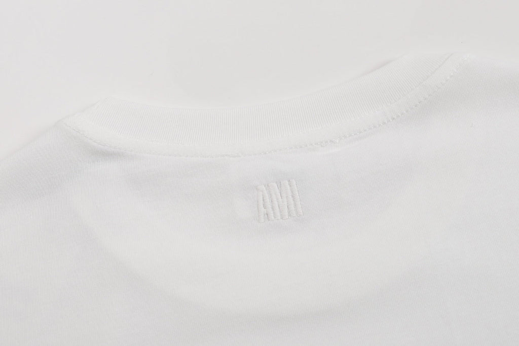 2026 AMI PARIS Unisex  T-shirt