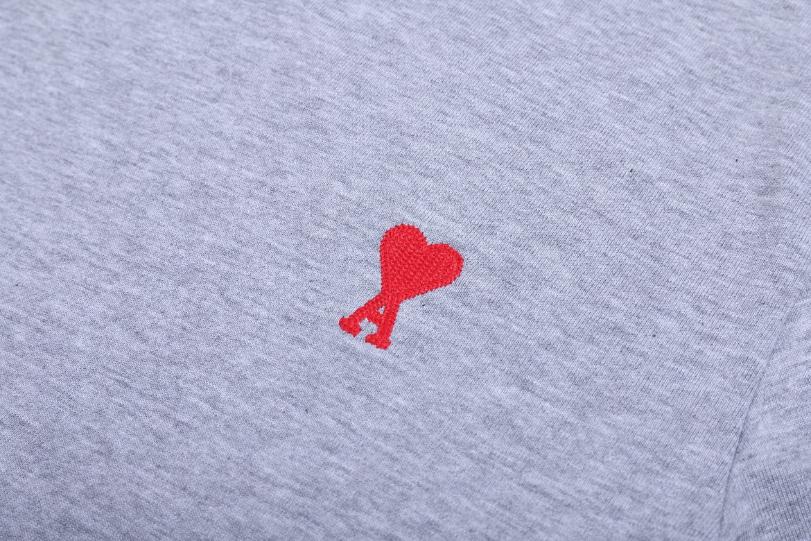 2026 AMI PARIS Unisex  T-shirt