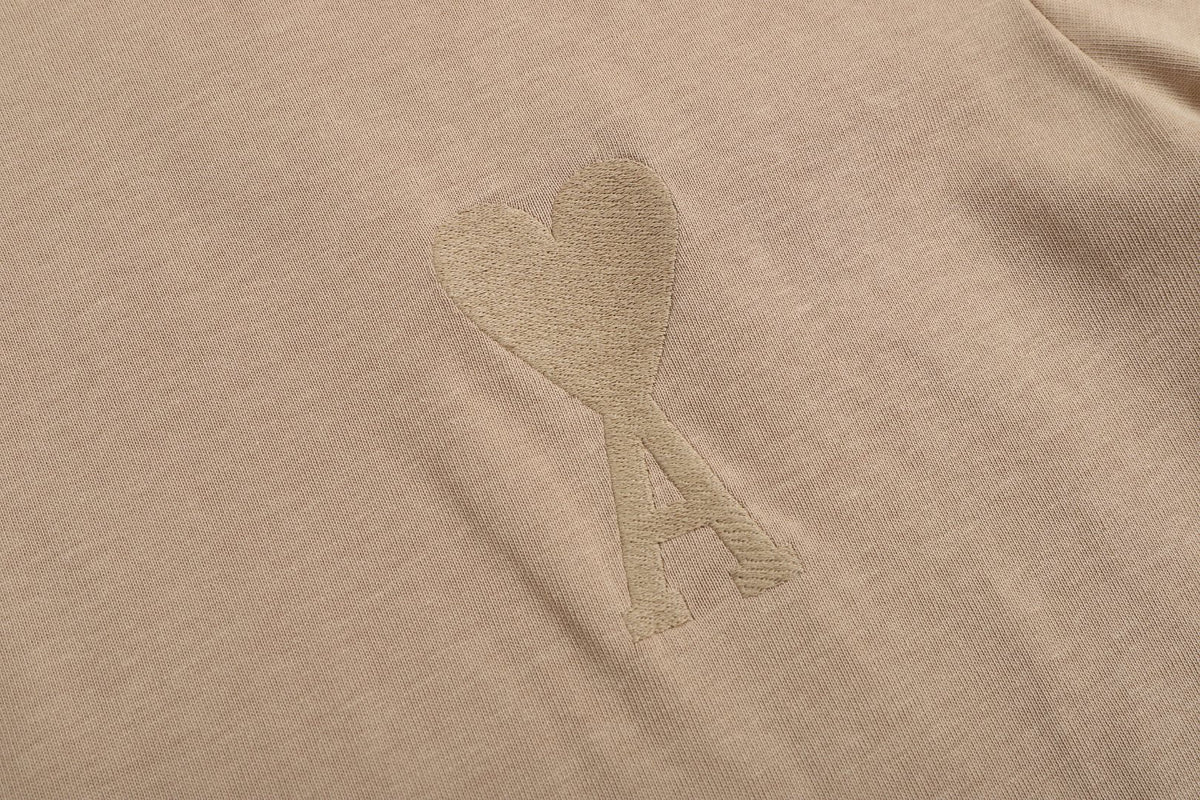 2026 AMI PARIS Unisex  T-shirt