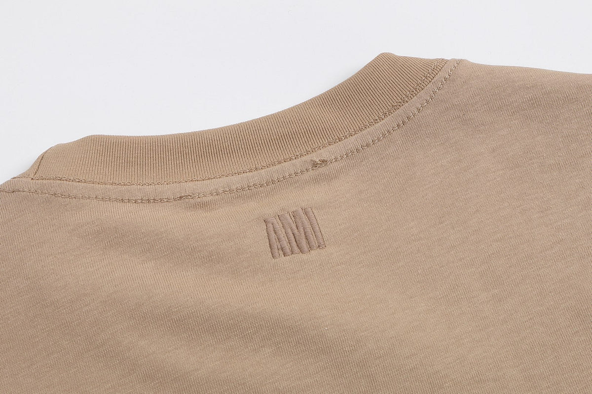 2026 AMI PARIS Unisex  T-shirt